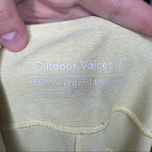 Outdoor Voices Yellow 3/4 Length Warm Up Leggings S - Picture 11 of 11